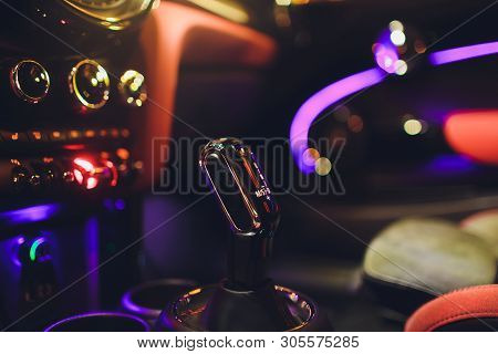 Auto Shift Gear Shift Stick. Gearbox Handle.