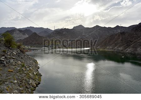 Al Rafisah Dam Area, Khorfakan, Sharjah Unites Arab Emirates, June 4, 2019, People Visiting The Dam 