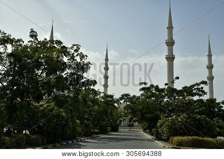 Grand Sheikh Zayed Mosque, Fujairah, United Arab Emirates, June 4, 2019. View Of The Mosque In The D