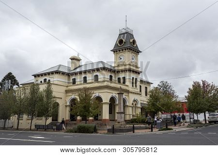Tenterfield, Australia - April 12, 2019: View Of The Tenterfield Port Office, A Heritage Listed Buil