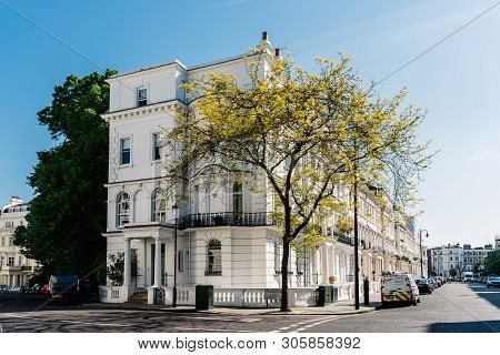 London, Uk - May 15, 2019: Luxury English Victorian Houses In Notting Hill, A District In West Londo