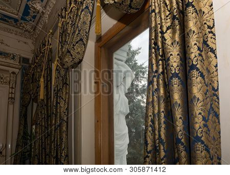 Moscow - October 27, 2018: The Architectural Decoration Of The Lepeshkiny Town Mansion Is Now The In