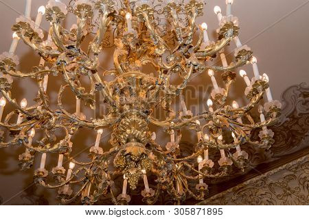 Moscow - October 27, 2018: Genuine Chandelier In The Lepeshkiny Town Mansion. Is Now The Institute O