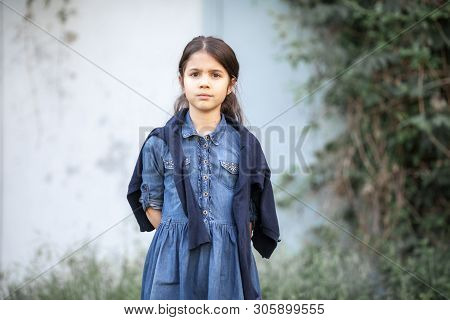 Little Girl Losted Home And Get Lost. Child Is Confused And Upset.