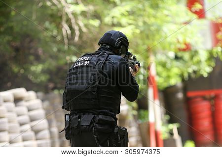 Bucharest, Romania - June 10, 2019: A Romanian Sias (equivalent Of Swat In The Us) Police Officer Tr