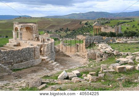 Dougga romok, Tunézia