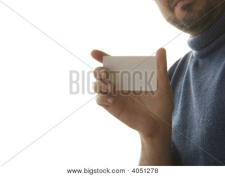 提供一张卡片