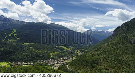Mountain Landscape Along The Road To Stelvio Pass, Sondrio Province, Lombardy, Italy, At Summer. Vie