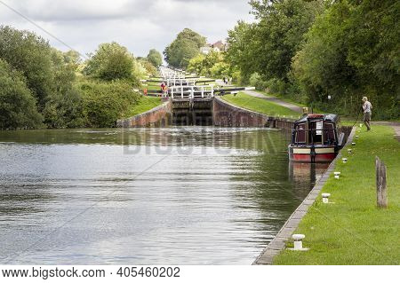 Devizes, Wiltshire, Uk, August 25 2020. Caen Hill Locks On The Kennet And Avon Canal. Devizes, Engla