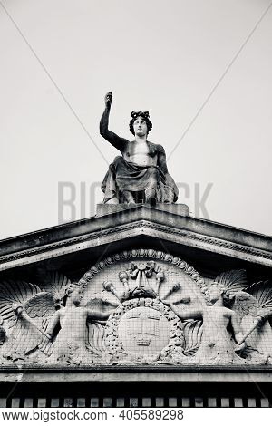 Oxford, Uk - October 25. The Ashmolean Museum Of Art And Archaeology October 25, 2014. The Present B