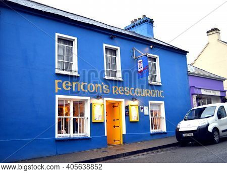 Dingle, Ireland, July 10, 2016. Street View Of Colourful House In  Dingle Town Centre.