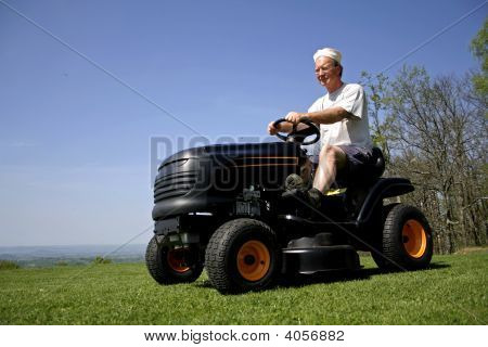 Cortador de grama