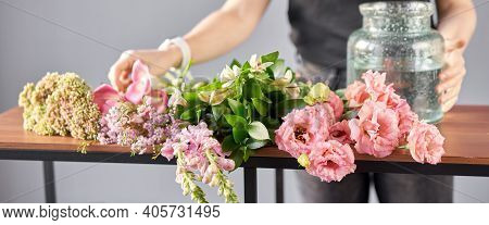 Bouquet 001, Step By Step Installation Of Flowers In A Vase. Flowers Bunch, Set For Home. Fresh Cut 
