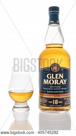 Winneconne, Wi -22 January 2021: A Bottle Of Glen Moray Speyside Single Malt Scotch Whishy With A Gl