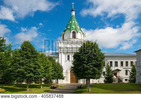 Gate Church Of Chrysanthus And Daria In Holy Trinity Ipatiev Monastery. Ipatiev Monastery In The Wes