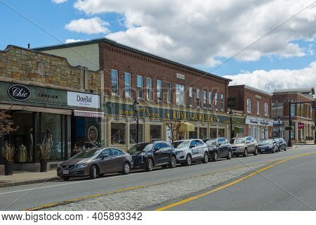 Andover, Ma, Usa - Apr. 24, 2019: Historic Commercial Buildings On Main Street Near Old Town Hall In