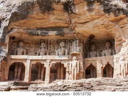 Gwalior, India - Feb 2011: Collection Of Giant Jain Figures Carved Out Of Gwalior's Rock In India.