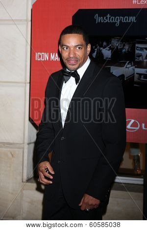 LOS ANGELES - FEB 25:  Laz Alonso at the 2nd Annual ICON MANN Power Dinner at Peninsula Hotel on February 25, 2014 in Beverly Hills, CA