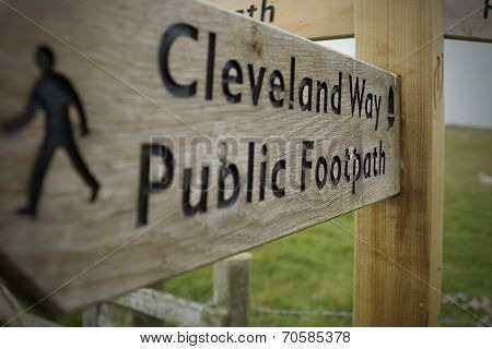 Cleveland Way Wooden Direction Sign
