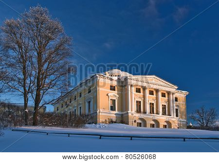 Pavlovsky Palace In Winter