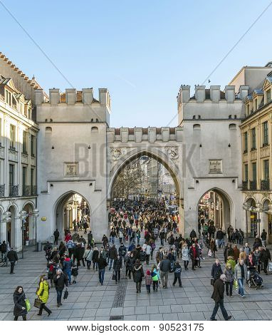 People Pass The Karlstor At Stachus