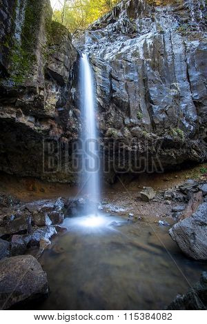 Hedge Creek Falls