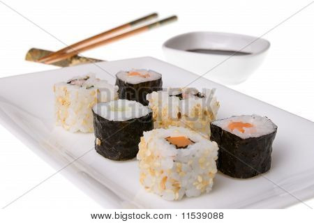 Mezcla de rollos california y Niguiris