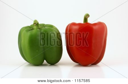 Zelená a červená paprika