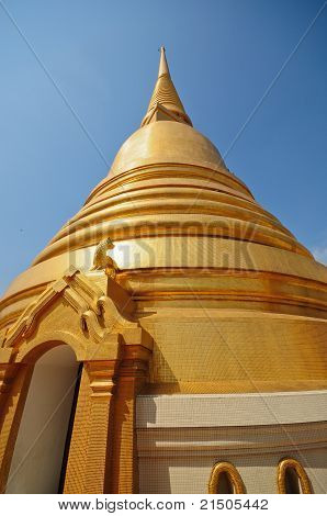 Pagoda d'oro, tempio In Thailandia