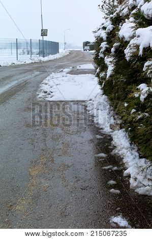 cleared sidewalk snow removal