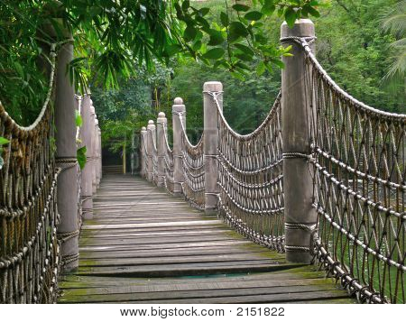 Rope_And_Wood_Bridge