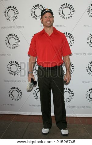 THOUSAND OAKS - JUN 11: Joel Gretsch Paley Center for Media piątej rocznych Celebrity Golf klasy