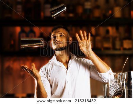 Fantastically Beautiful Bartender Tosses Two Shakers Into The Air And Arranges A Real Show For Their