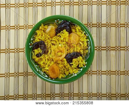Safranli Piilav