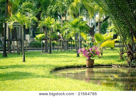 Lumphinee Park