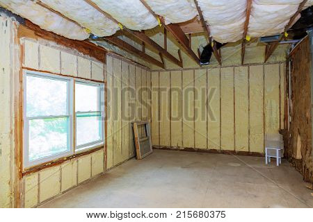 Thermal And Hidro Insulation With Spray Foam At House Construction