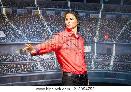 LOS ANGELES USA - AUGUST 25 2017: Michael Jackson's wax figure in Hollywood Wax Museum. Editorial.