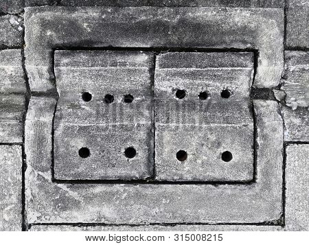 Concrete Drainage Holes, Rectangular Tubes, Cloth And Drainage Holes On The Concrete Slabs To Preven
