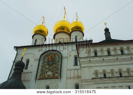 Saint-petersburg, Russia: Znamenskaya Church On Znamenskaya Square
