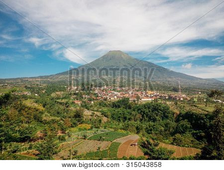 Views Of The Mountains - Beautiful Sindoro Mountain With Bright Blue Sky, Mountainside Village