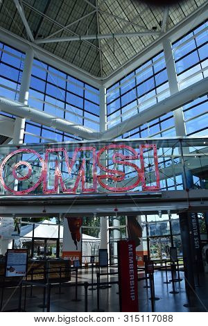 Portland, Oregon - Jun 12: Oregon Museum Of Science & Industry In Portland, Oregon, As Seen On Jun 1