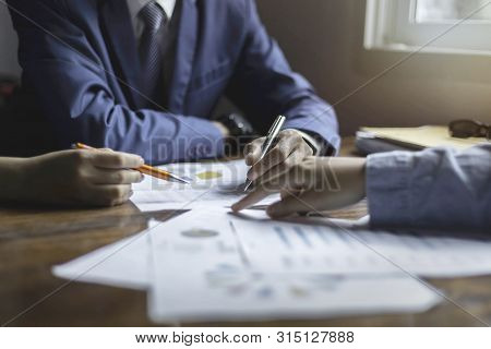 New Businessmen Are Meeting For Business Planning