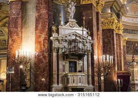 Budapest, Hungary - August 20, 2017: Elements Of Architecture And Interior In The Basilica Of St. St