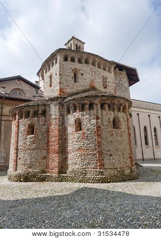 Biella (Włochy) - baptysterium