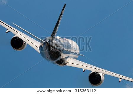 Airbus A350