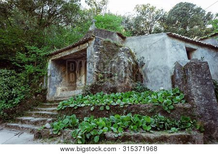 Medieval Cloister Of The Convento Dos Capuchos, Capuchin Monastery