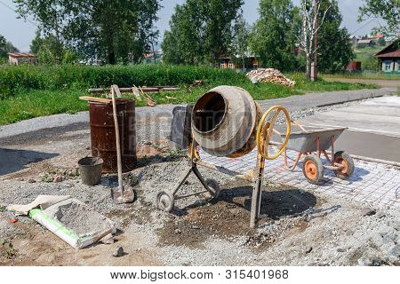 Construction of country house. Concrete work. Village of Visim, Sverdlovsk region, Urals, Russia