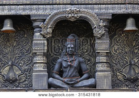 Lord Shiva Statue At Sadashiv Peth In Pune, Maharashtra.