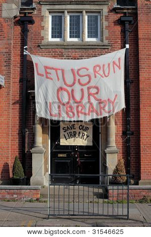 Kensal artış Kütüphane Londra