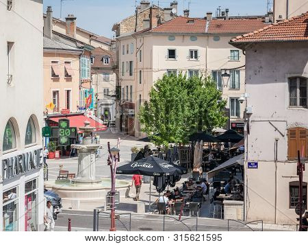 Bourgoin-jallieu, France - July 17, 2019: Place Du 23 Aout 1944 Square, A Pedestrian Square With Caf